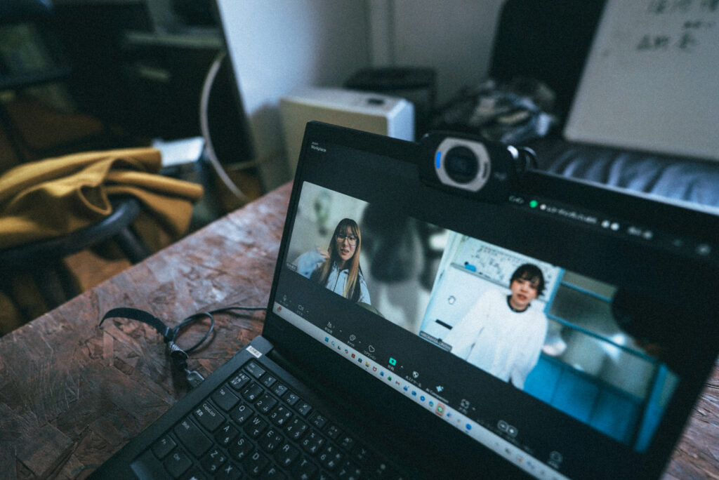 ゼミの枠を飛び越え、期間限定の「町の一員」へ：京都産業大学 森野葵・堀池優那